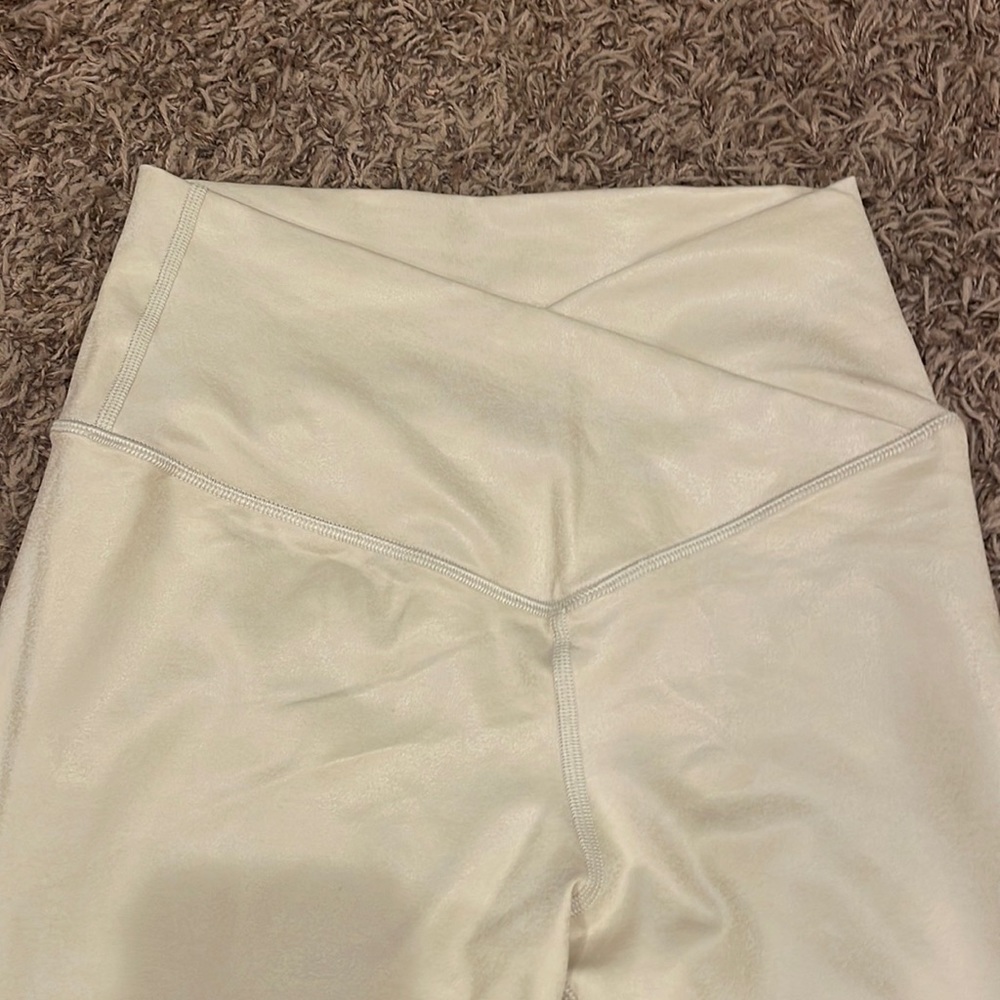 Leathery-ish leggings